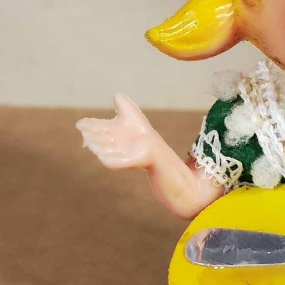 Vintage Flocked Plastic Face Little Miss Muffet Ornament - Picture 7 of 12